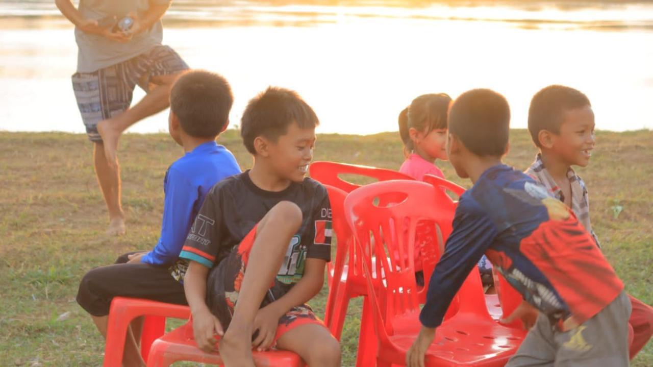Vera Sunset Homestay Local Experience With Lao Family Muang Không Exterior foto